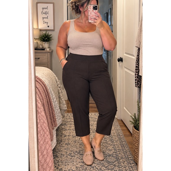 SPANX Pants - SPANX Ponte Knit Crop Pants Size 3X Black Straight Leg Pull On High Rise NWOT